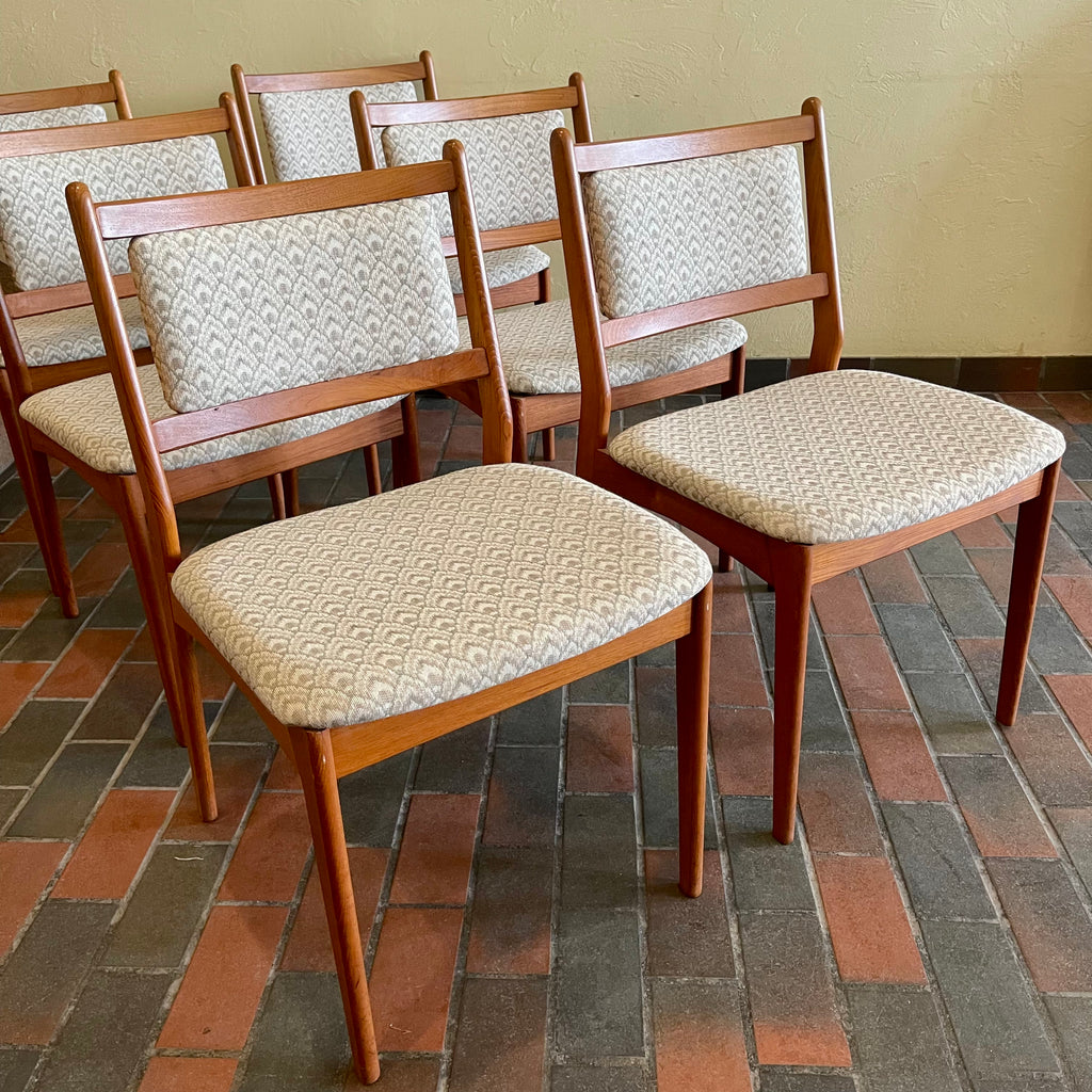 Set of Six Solid Teak Mid Century Modern Spottrup Dining Chairs | Mr. Mansfield Vintage Store 