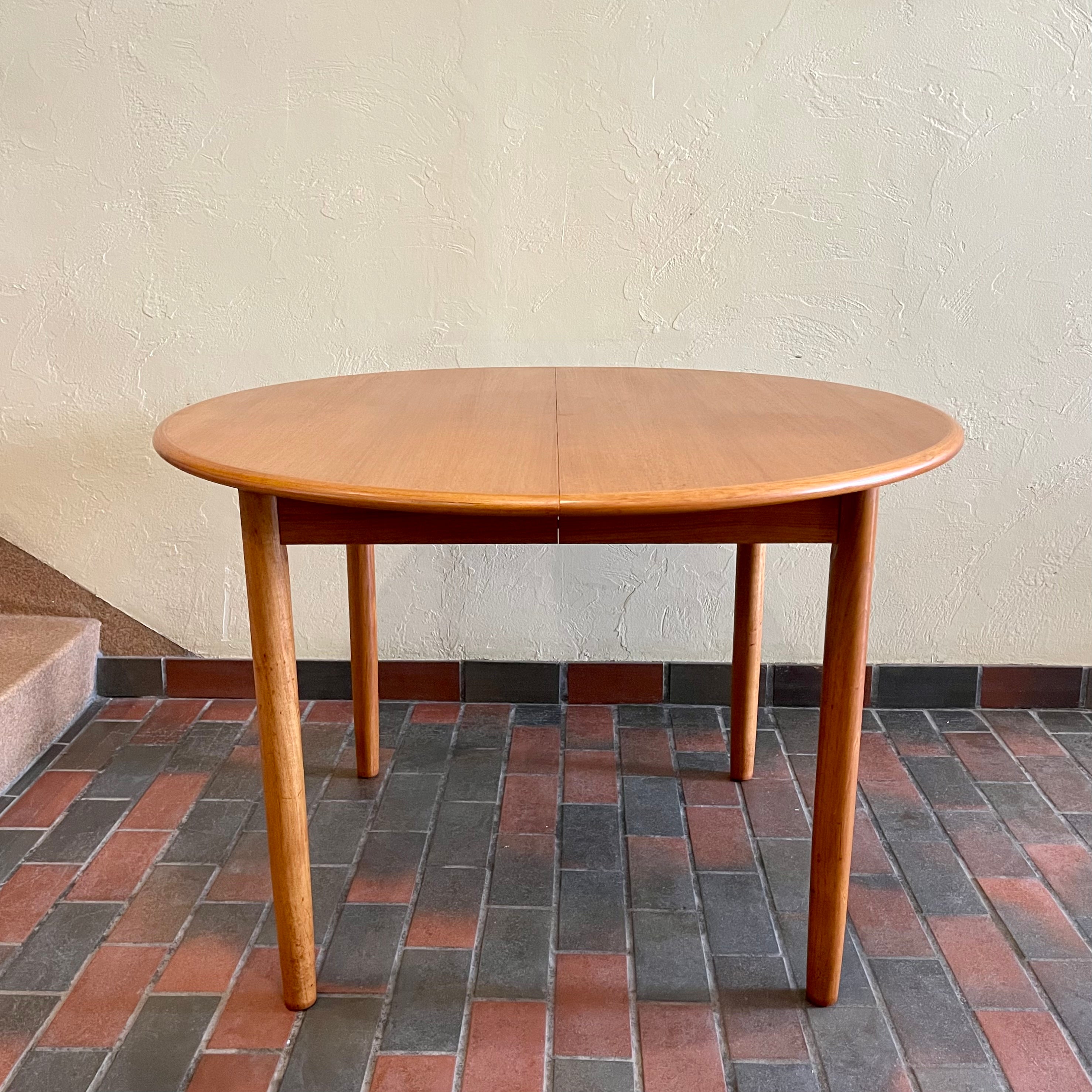 Small Vintage Teak Expanding Round Table