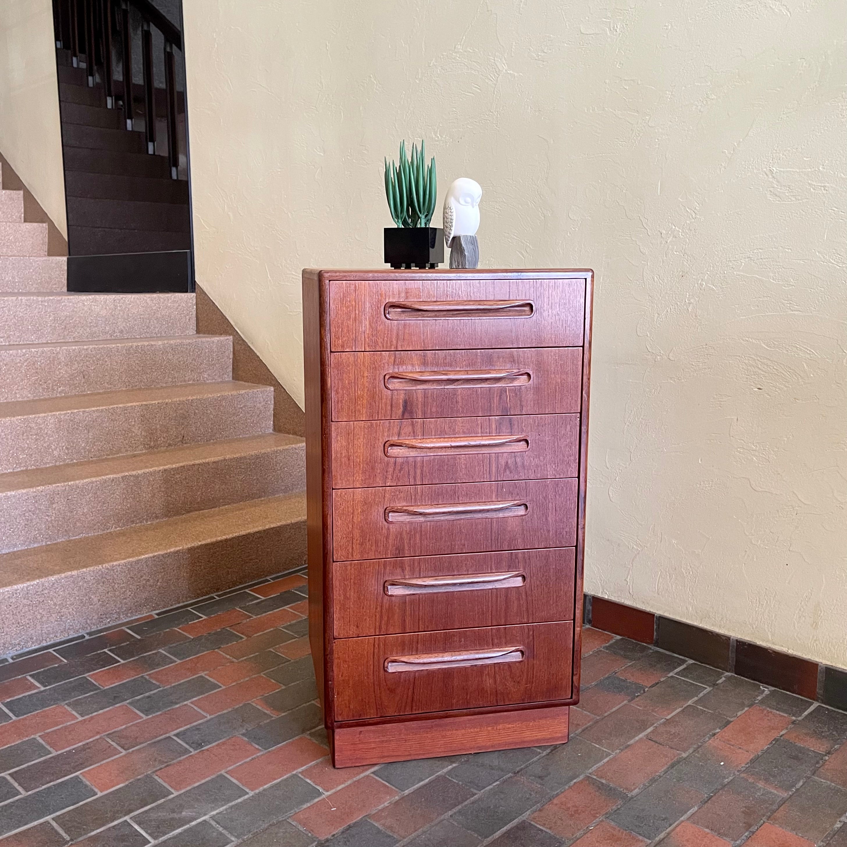 Vintage G Plan teak chest of drawers with six drawers and recessed mid-century handles