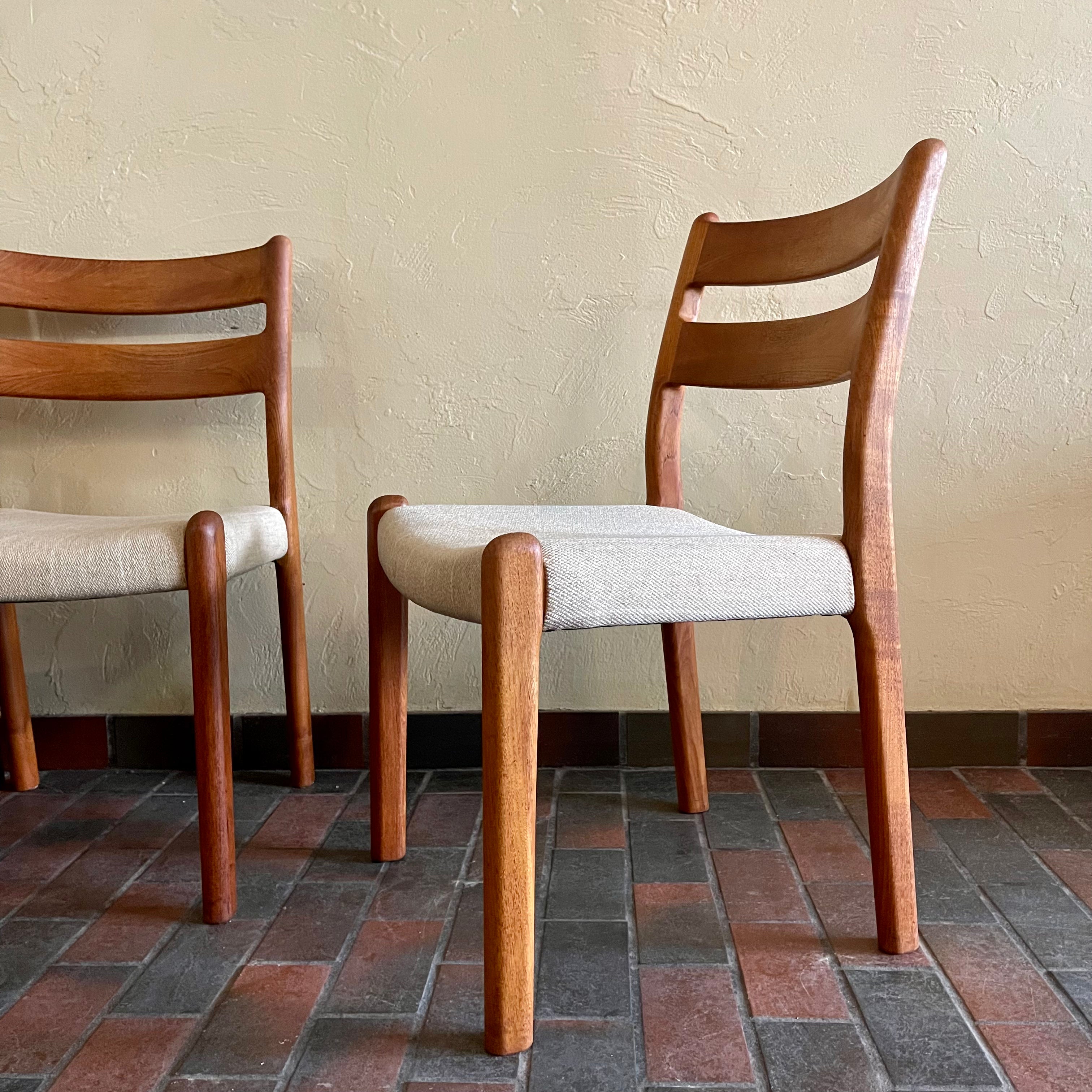 This set of six Danish Modern Solid Teak Dining Chairs from EMC Møbler showcase a sturdy craftsmanship and timeless design. Crafted from solid teak, these chairs feature a sleek and ergonomic silhouette, embodying the minimalist elegance characteristic of mid-century Danish furniture. 