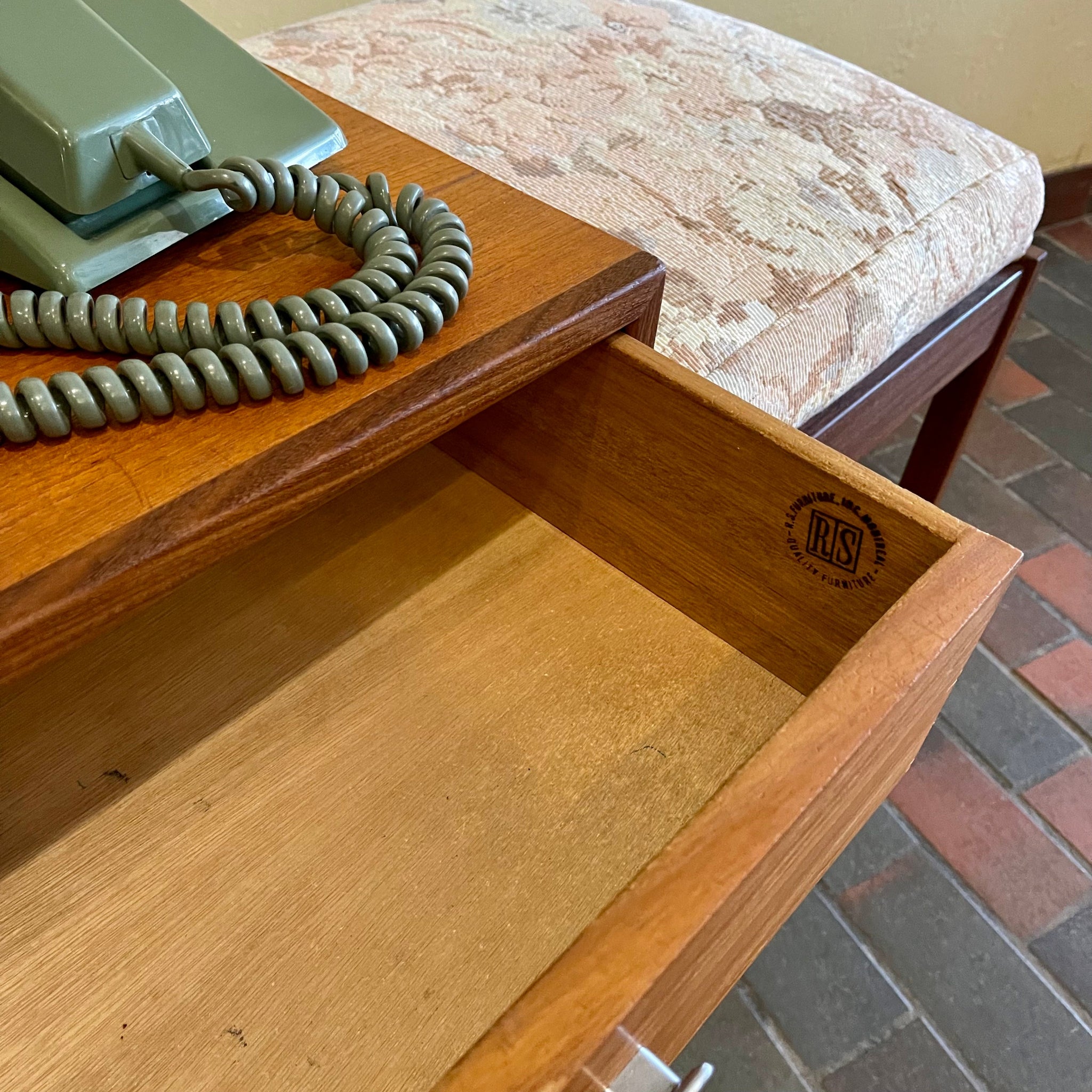 RS Associates maker mark on teak telephone bench