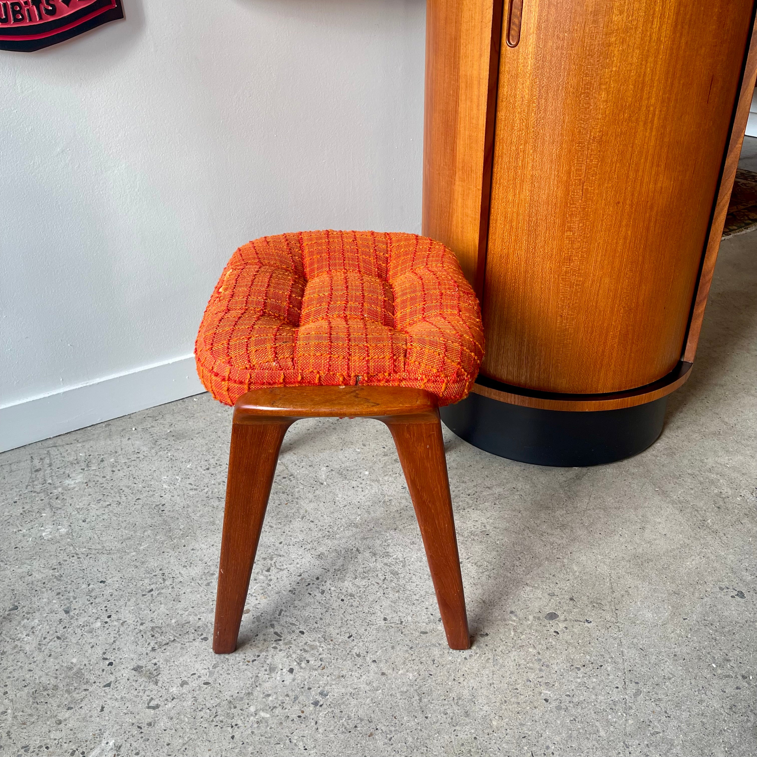 Detail of wood frame on Canadian R. Huber ottoman