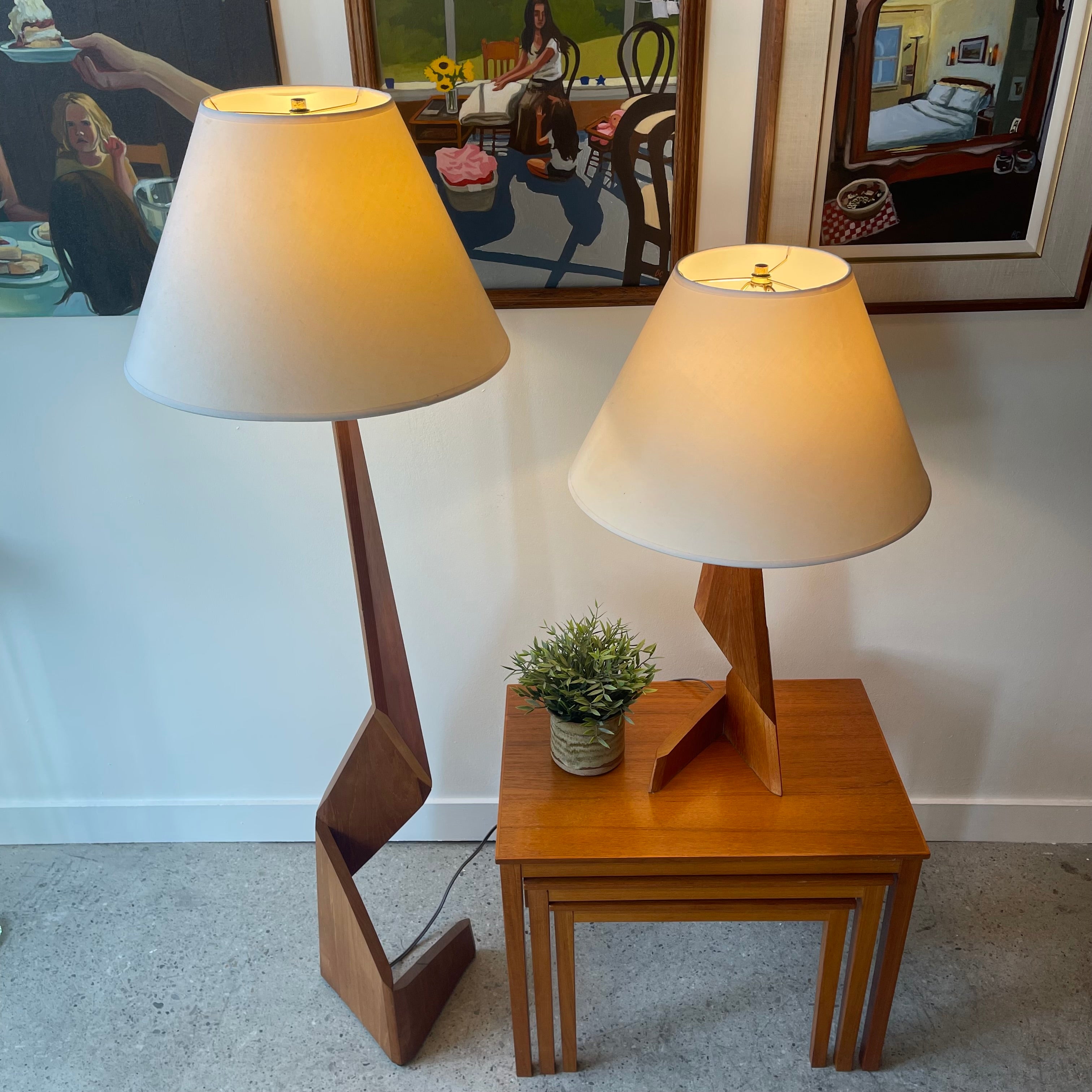 1960s Danish Mid-Century Modern Sculpted Teak ZigZag Floor Lamp