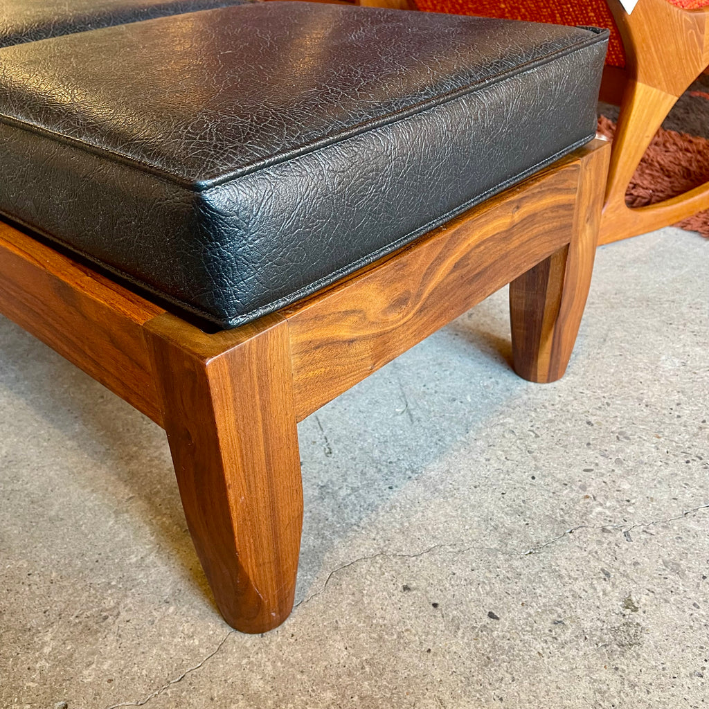 Vintage Walnut Gossip Bench | Drawers