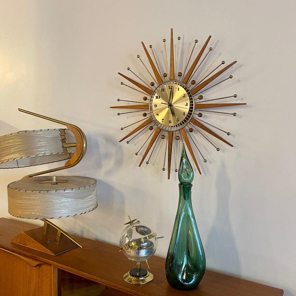 Vintage Atomic Starburst Clock