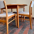 Small Vintage Teak Expanding Round Table