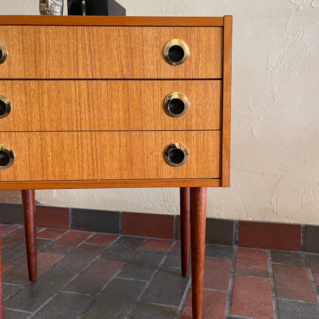 Small Teak Chest of Drawers | Mr. Mansfield Vintage 