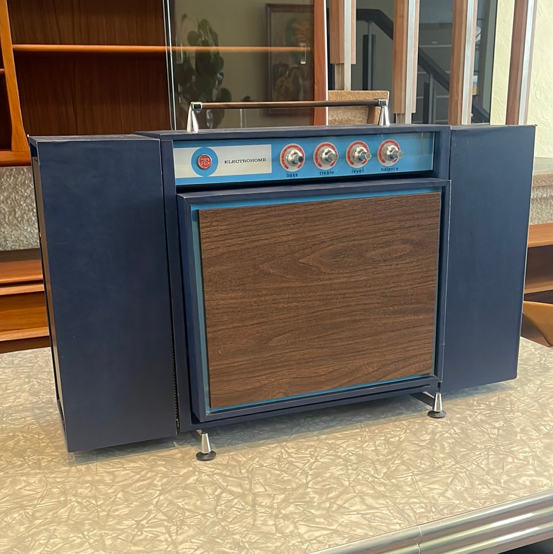 Vintage Electrohome portable stereo
