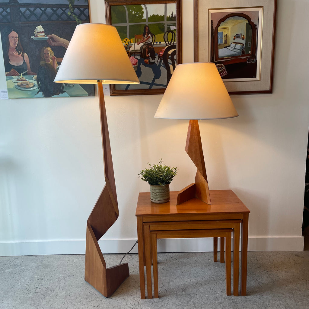 1960s Danish Mid-Century Modern Sculpted Teak ZigZag Table Lamp