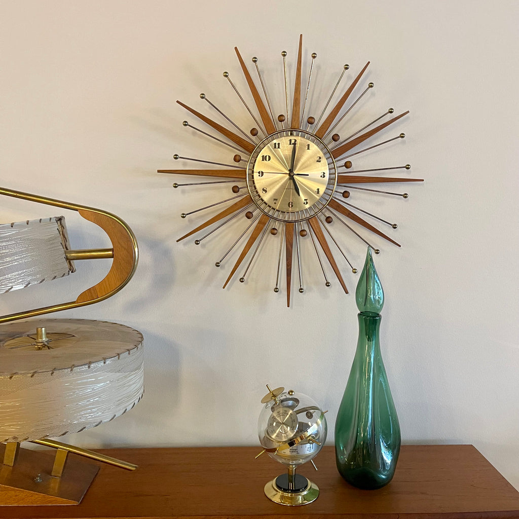 Vintage Atomic Starburst Clock
