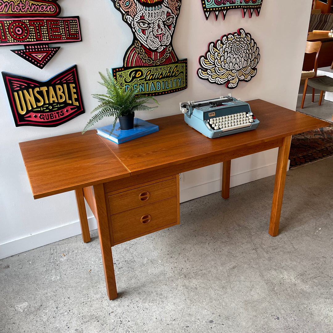 Mid-Century Expanding Top Desk | Made in Denmark