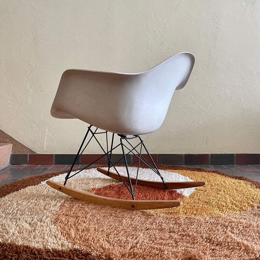 Eames RAR  Molded  Fiberglass Parchment Rocking Chair Herman Miller 