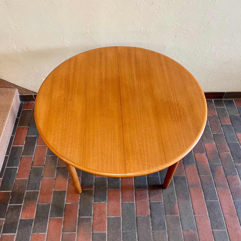 Small Vintage Teak Expanding Round Table