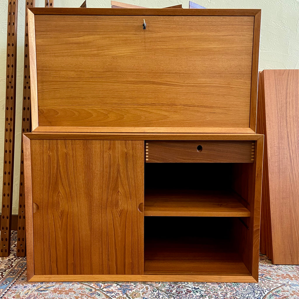 Mid-Century Teak System Cado Wall Unit By Poul Cadovius | Mr. Mansfield Vintage Furniture Calgary 