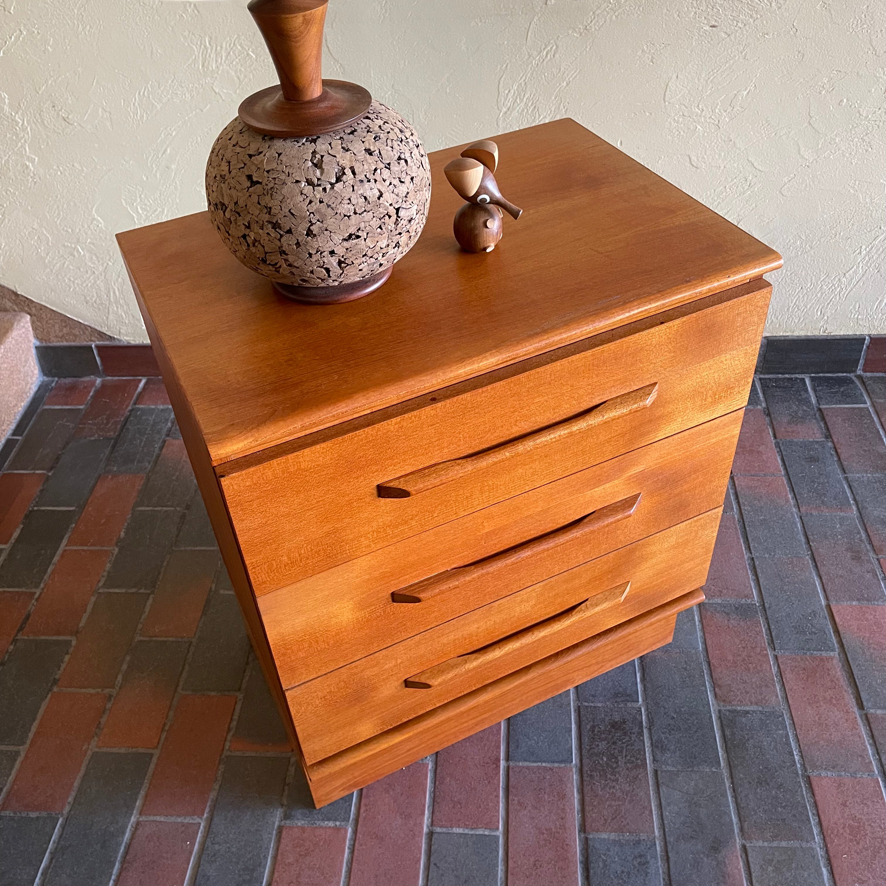 Teak Chest of 3 Drawers | Dresser Mr. Mansfield Vintage 
