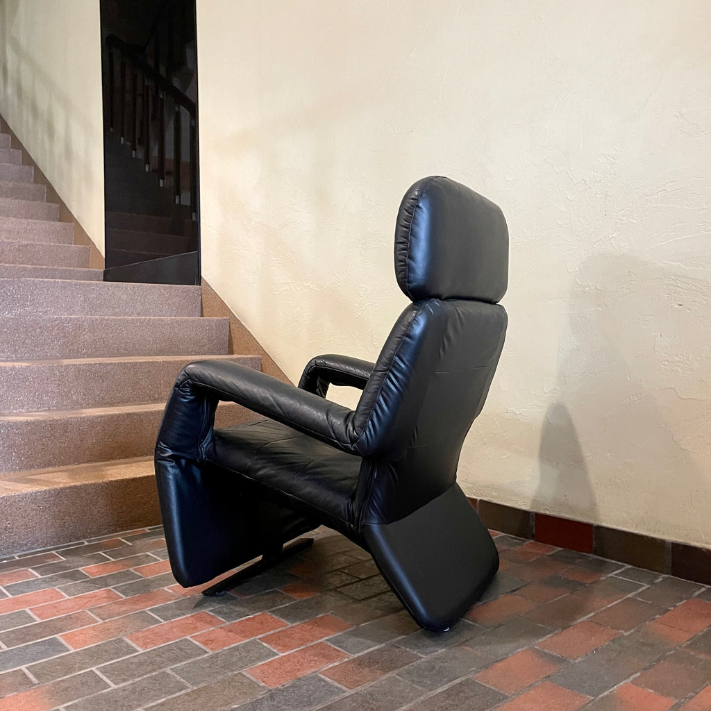Vintage RS Associates Black Leather Reclining Lounge Chair | Mr. Mansfield Vintage 