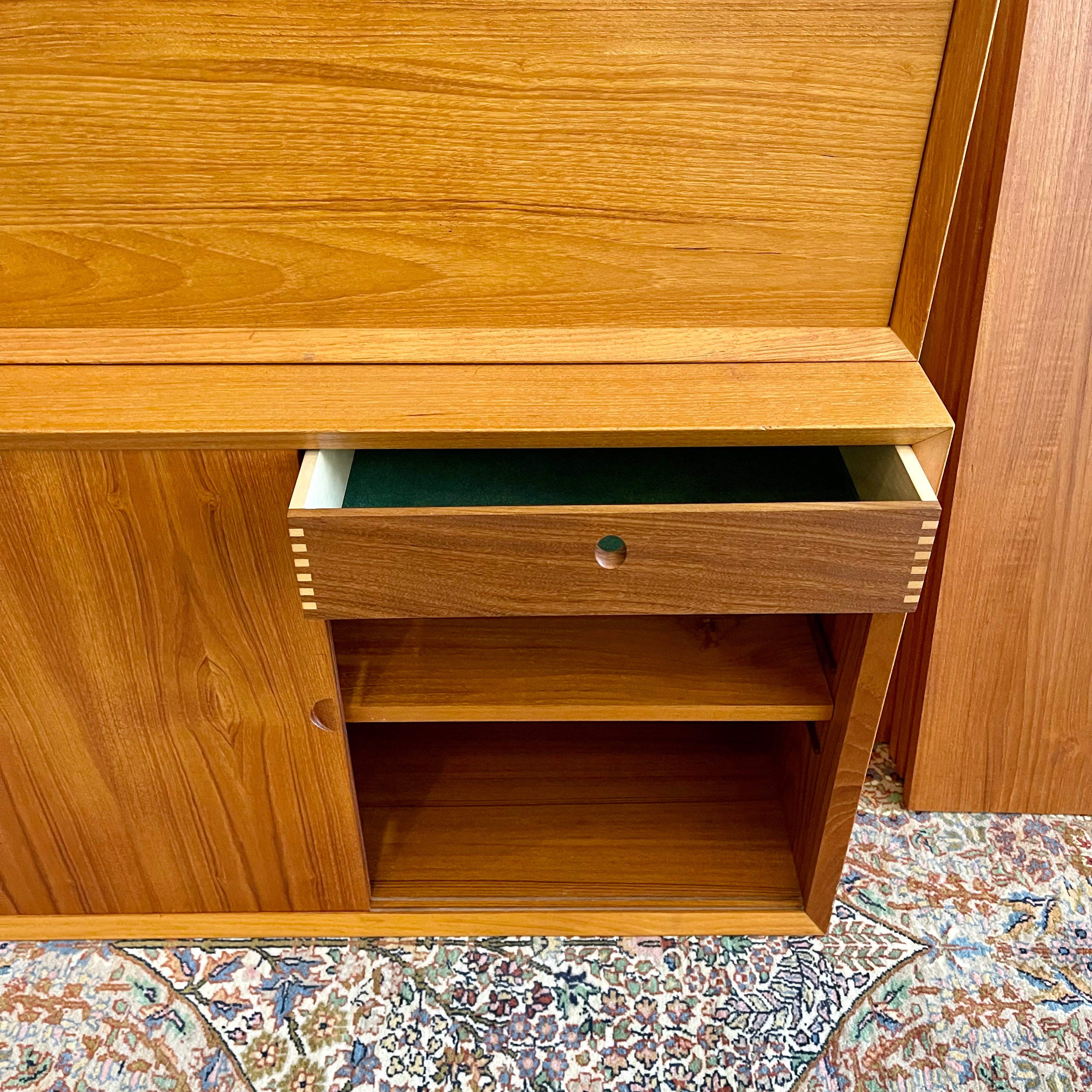 Mid-Century Teak System Cado Wall Unit By Poul Cadovius | Mr. Mansfield Vintage Furniture Calgary 
