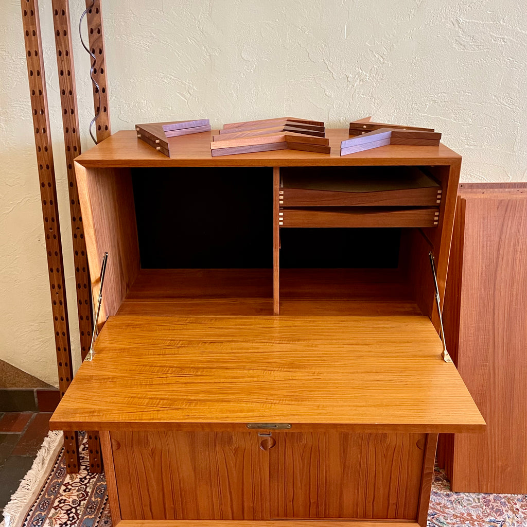 Mid-Century Teak System Cado Wall Unit By Poul Cadovius | Mr. Mansfield Vintage Furniture Calgary 