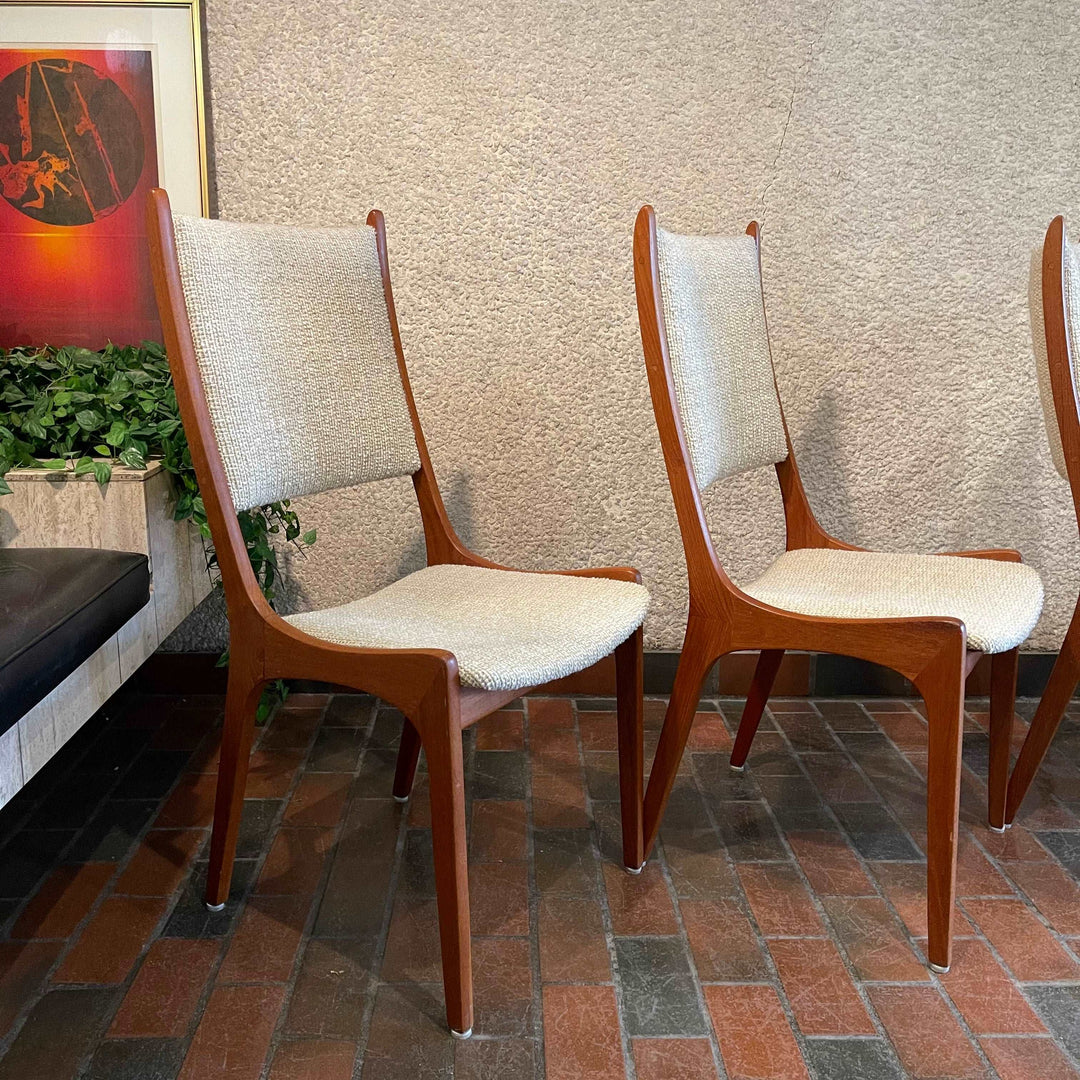 HUBER Dining Chairs - Set of 4 - Mr. Mansfield Vintage