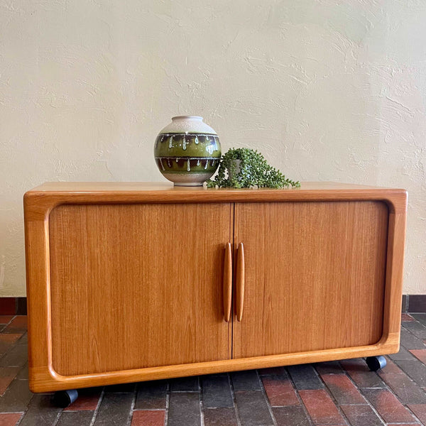 DYRLUND Tambour Door Entertainment Unit