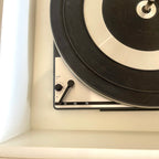 White and aluminum Space Age Hi-Fi Studio 550 Alltransistor Made in Germany “Troika Kub” speakers, base box, turntable and radio. Mr. Mansfield Vintage  