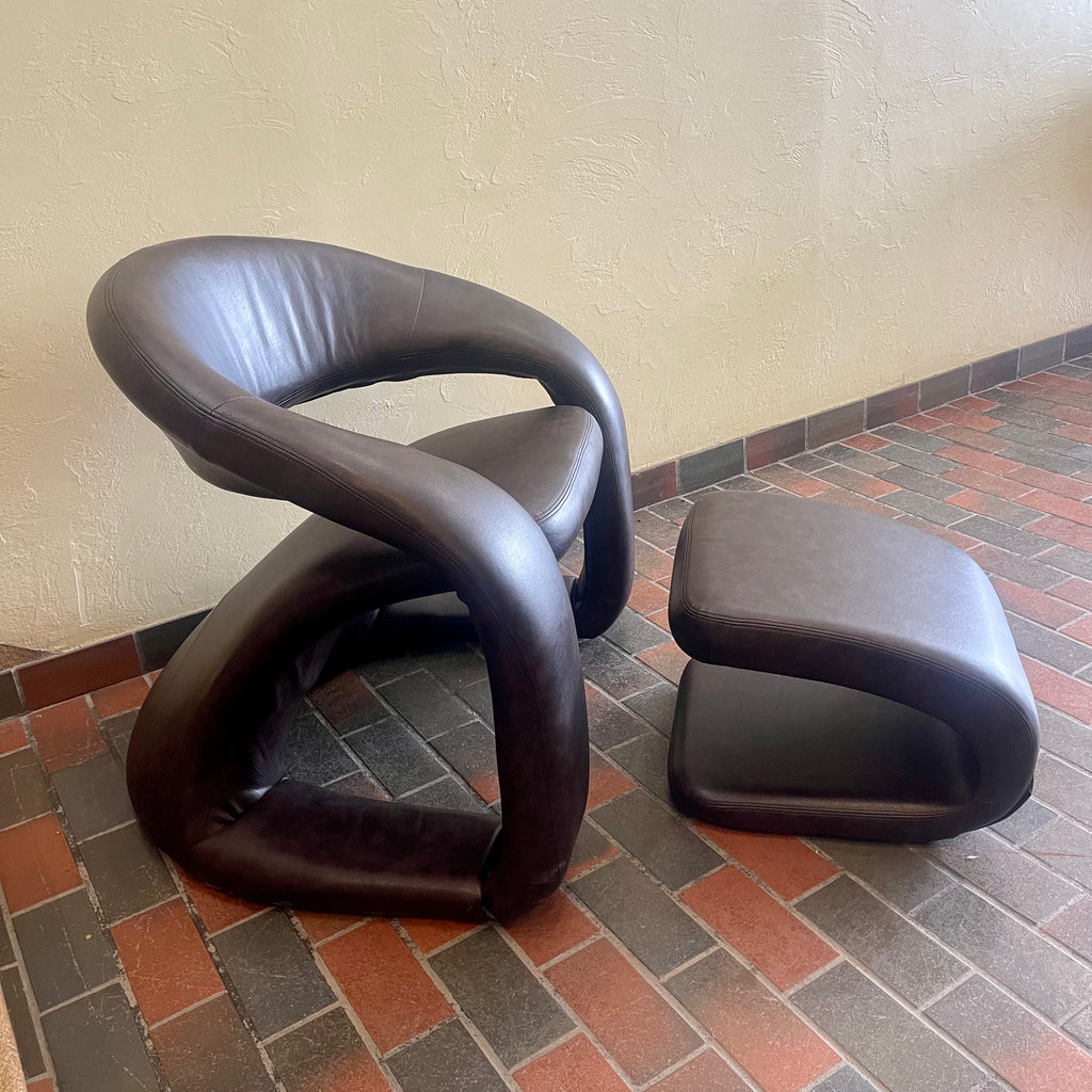 Jaymar Tongue Chair and Ottoman