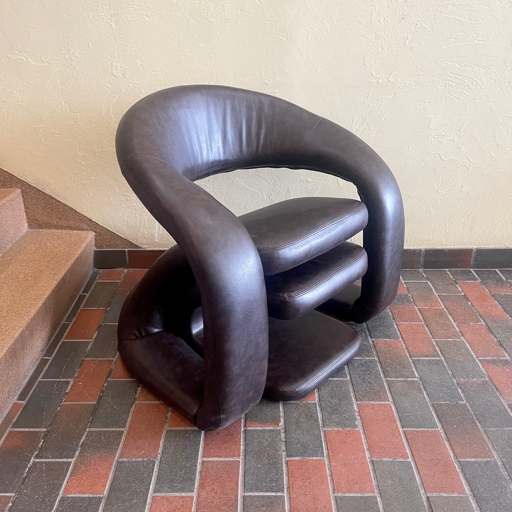 Jaymar Tongue Chair and Ottoman