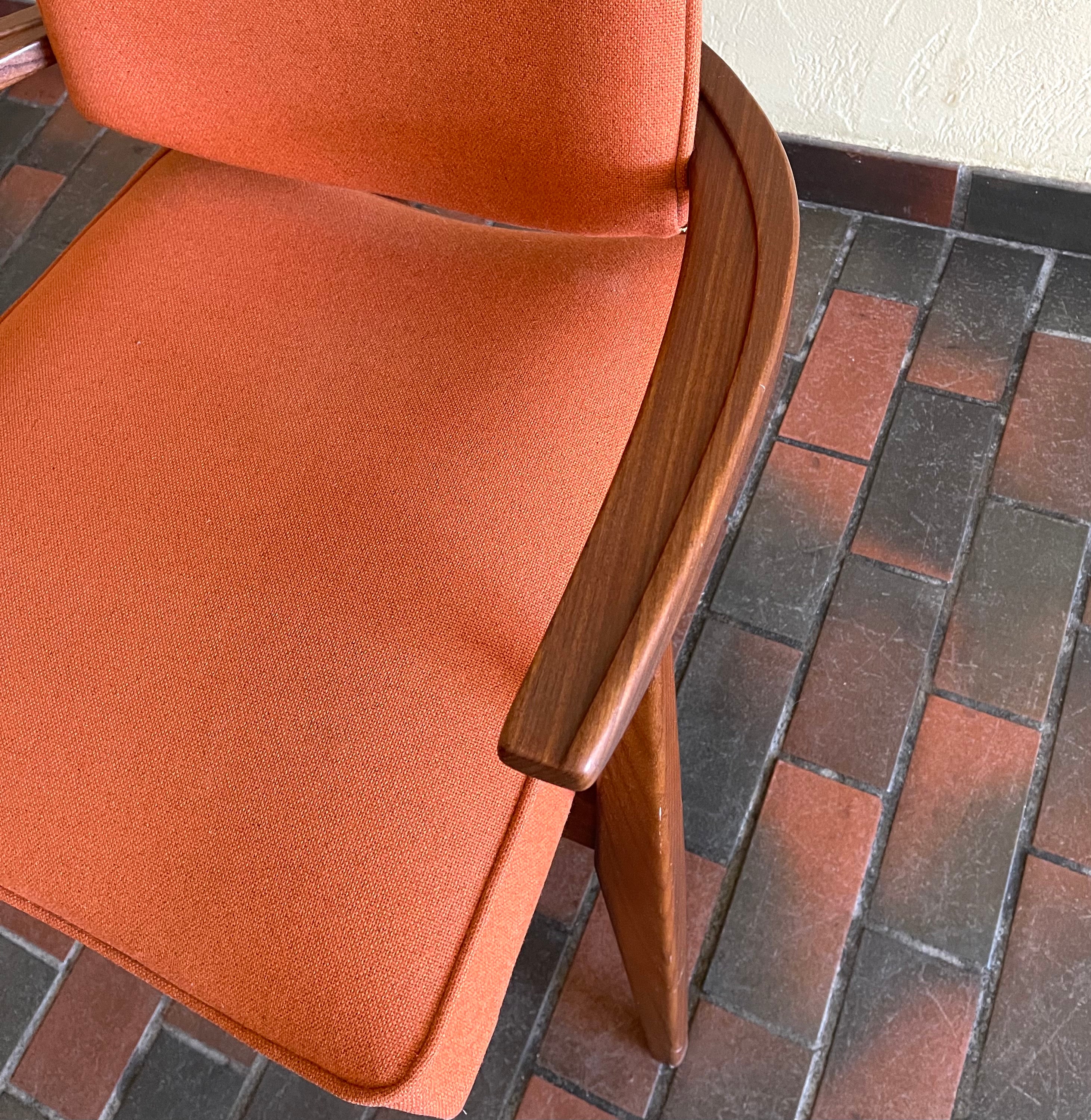 Vintage IMPERIAL Lounge Chair 