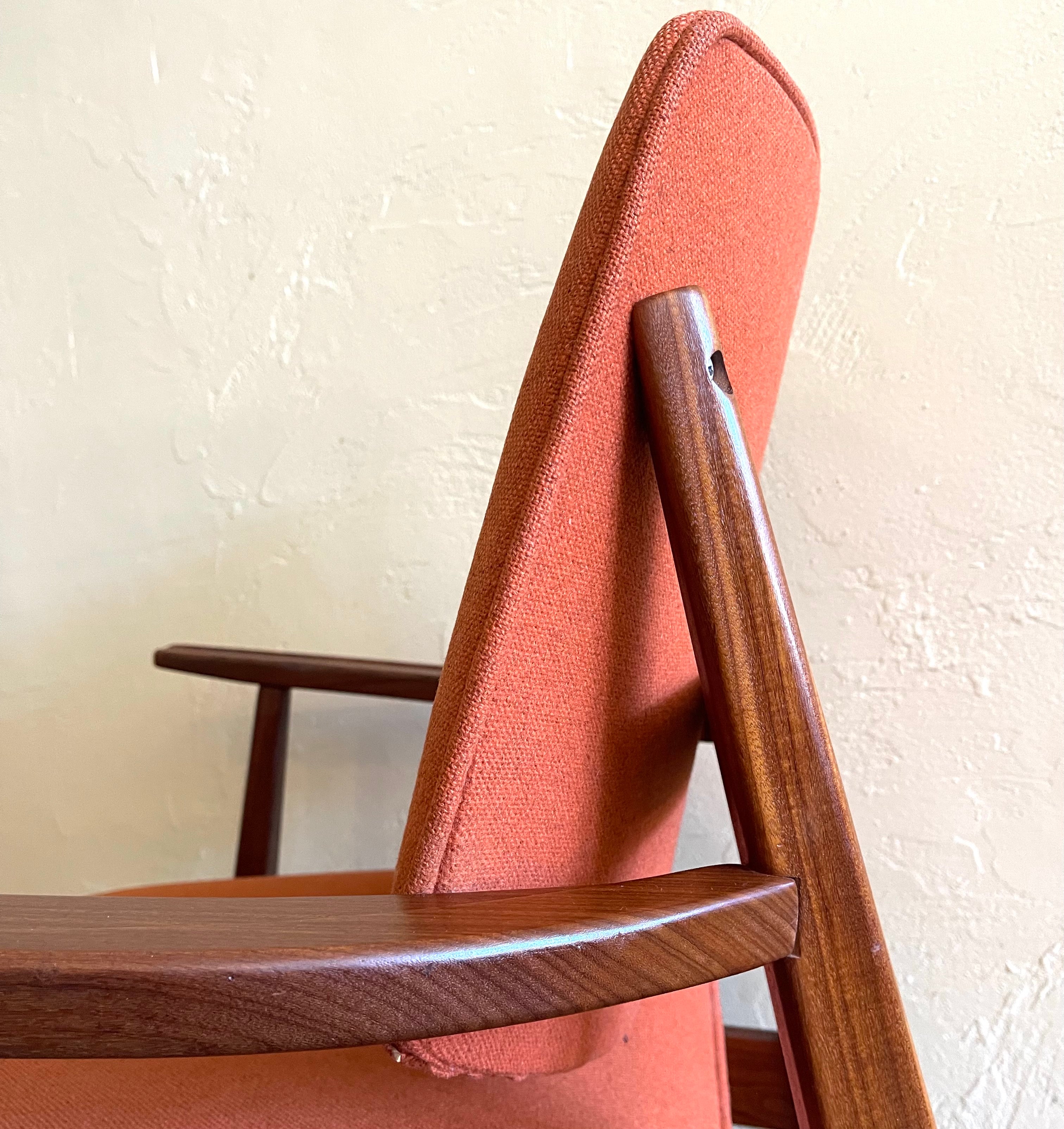 Vintage IMPERIAL Lounge Chair 