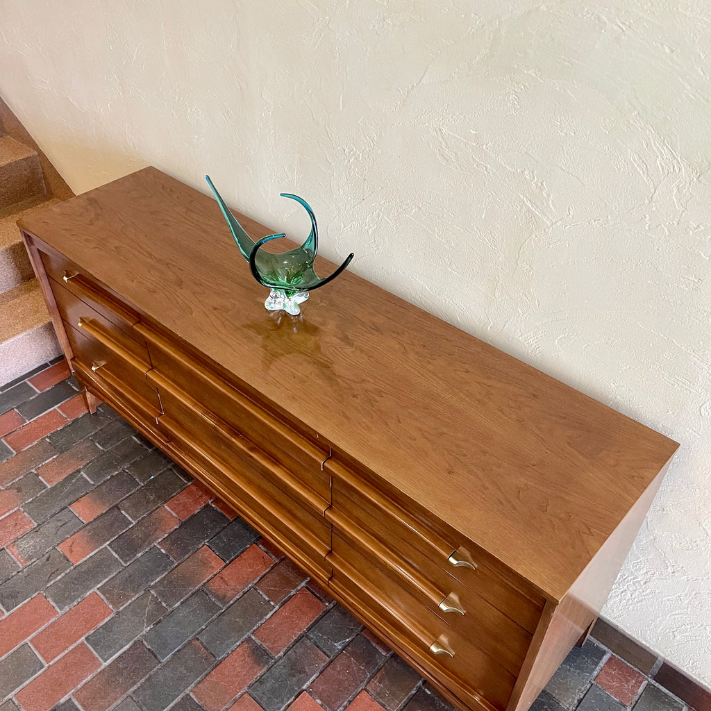 Walnut KROEHLER 9 Drawer Dresser