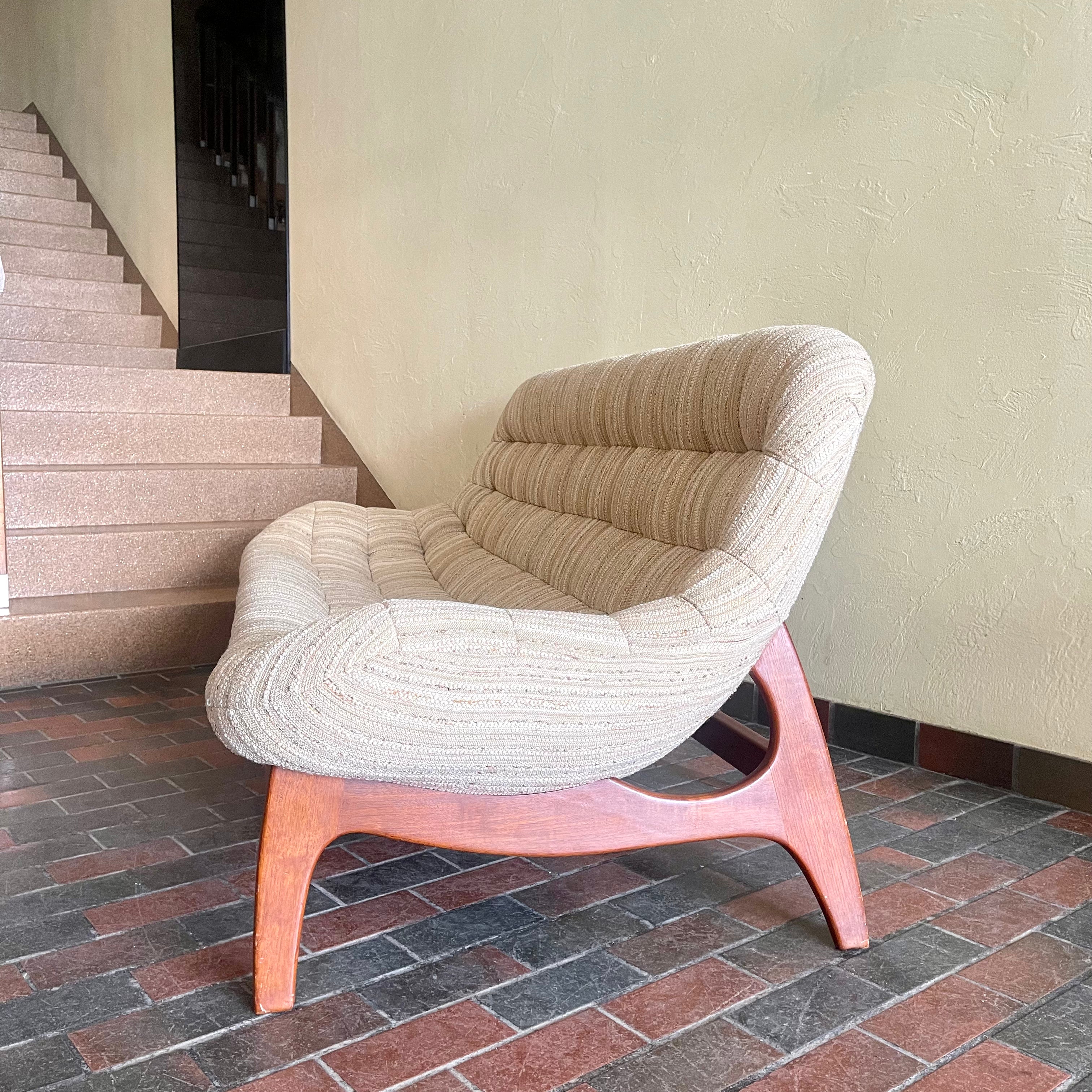 Original Iconic R. Huber Scoop Sofa