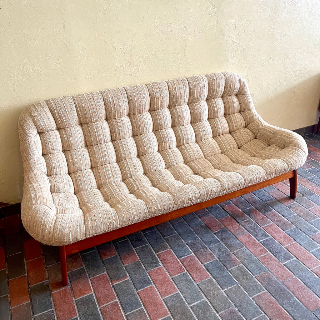 Original Iconic R. Huber Scoop Sofa