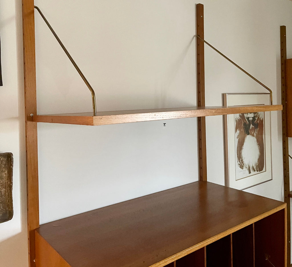 Mid-century Modern CADO Modular Wall Unit - Mr. Mansfield Vintage