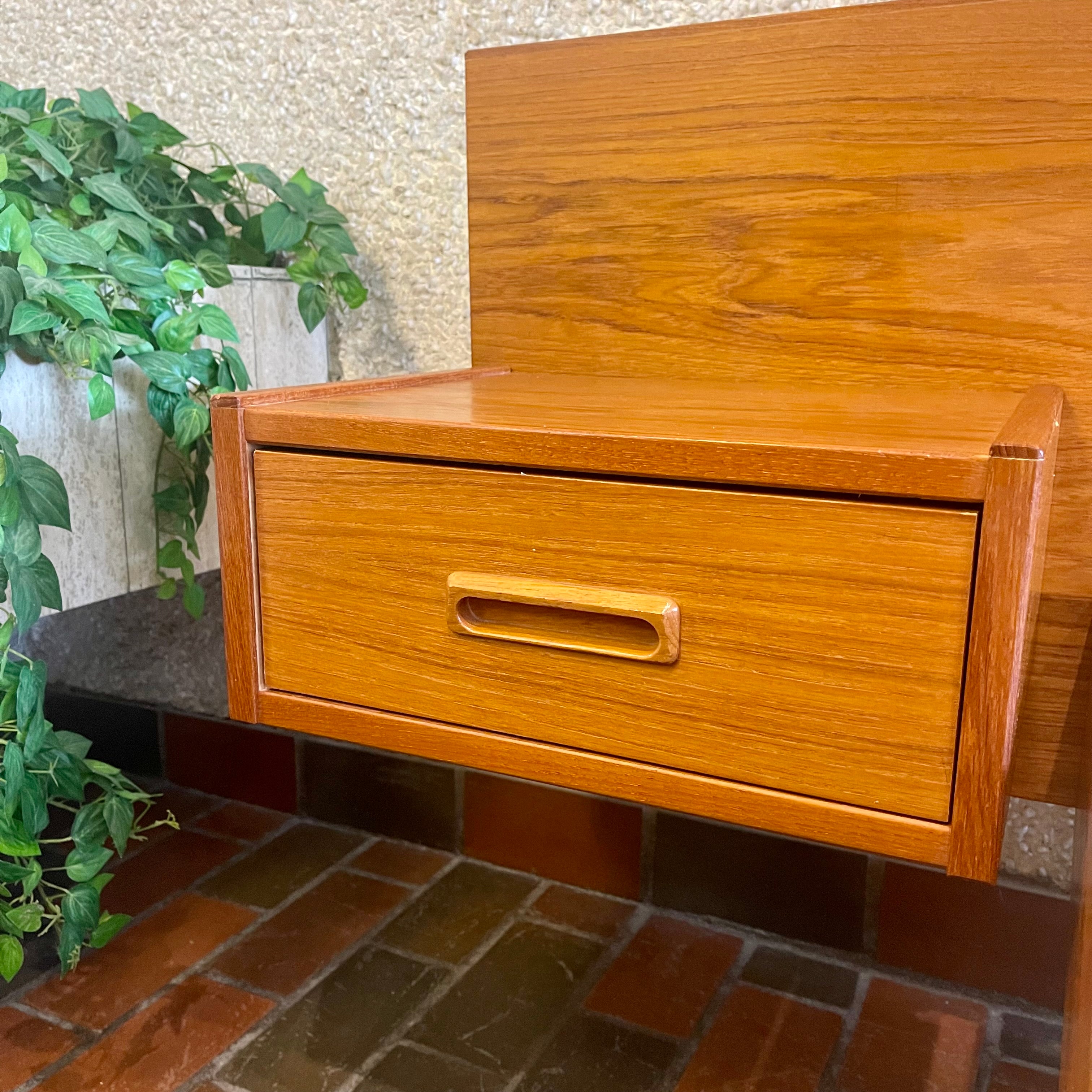 Teak Queen Size Bed with Floating Nightstands - Mr. Mansfield Vintage