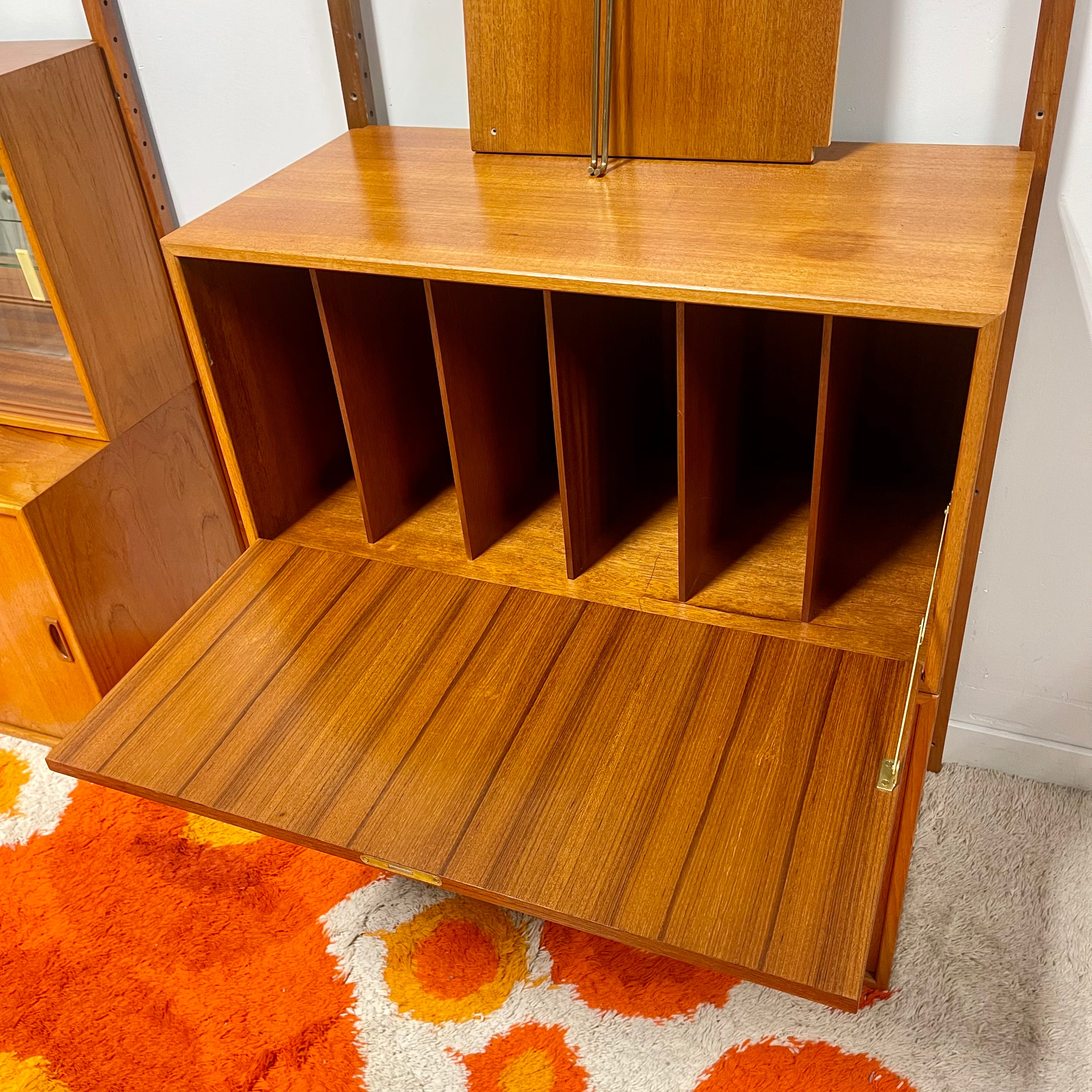 Mid-century Modern CADO Modular Wall Unit - Mr. Mansfield Vintage