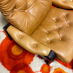 Cozy Carmel Leather Recliner + Ottoman Mr. Mansfield Vintage