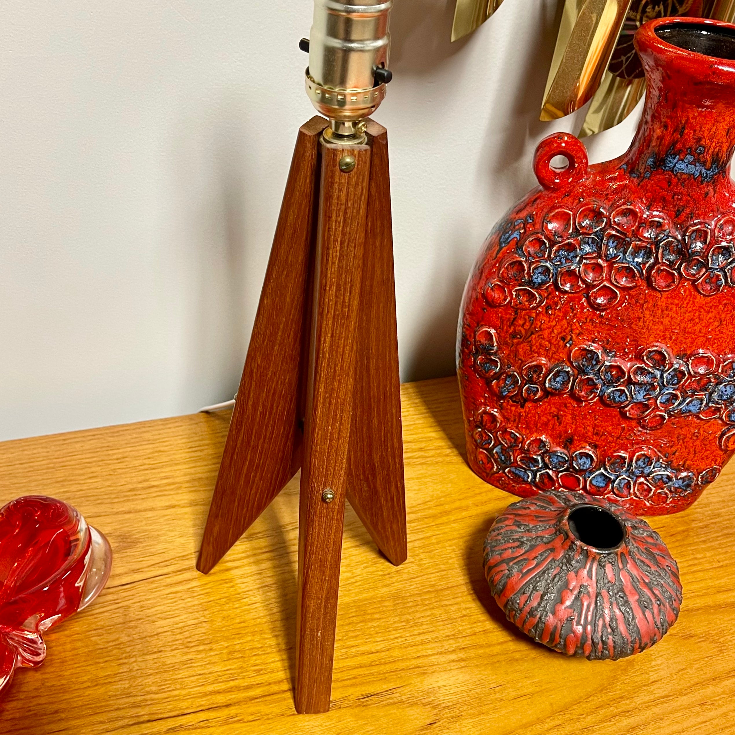 Midcentury Teak Tripod Rocket Table Lamp Mr. Mansfield Vintage