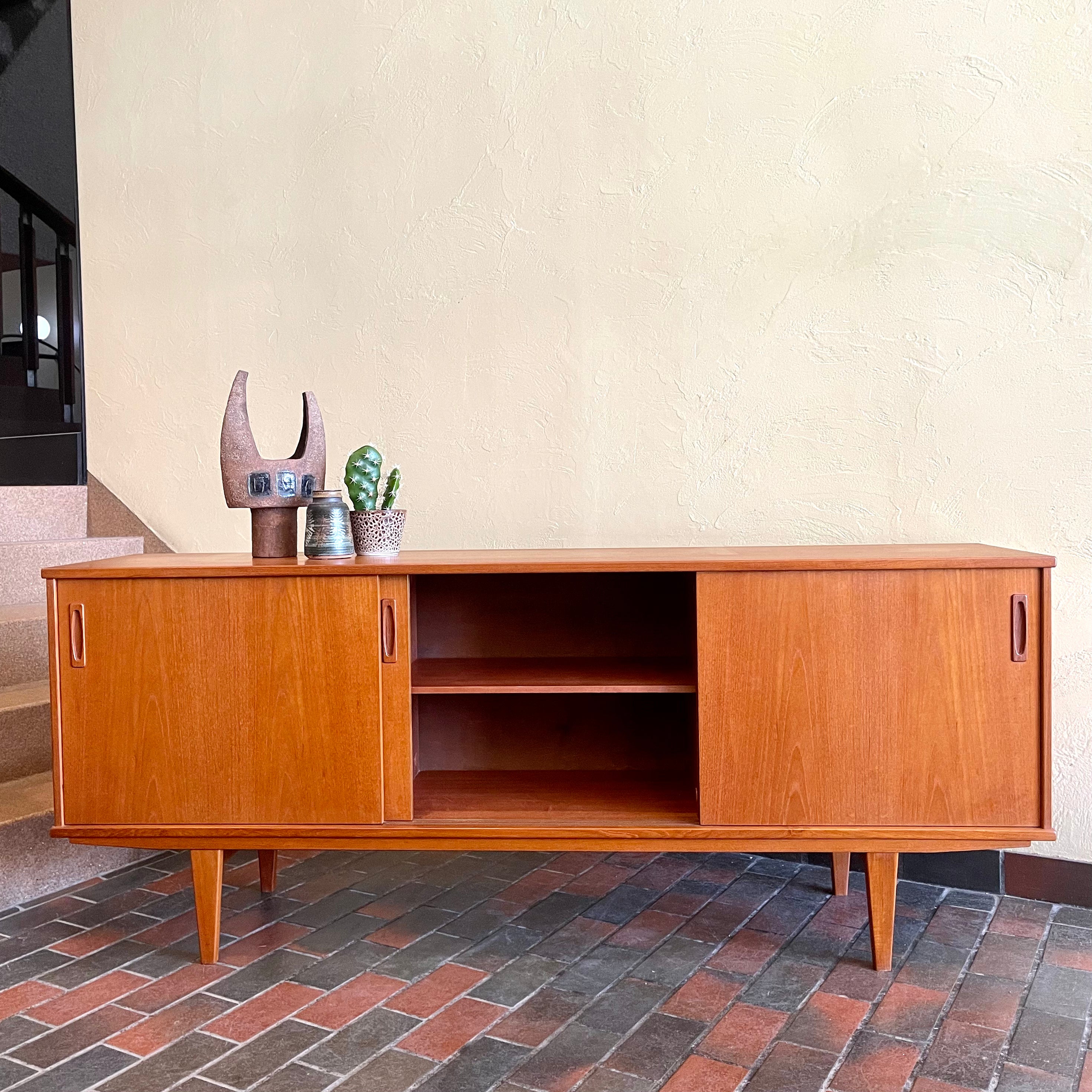 Danish Teak Credenza by FAARUP MOBELFABRIK Mansfield Vintage