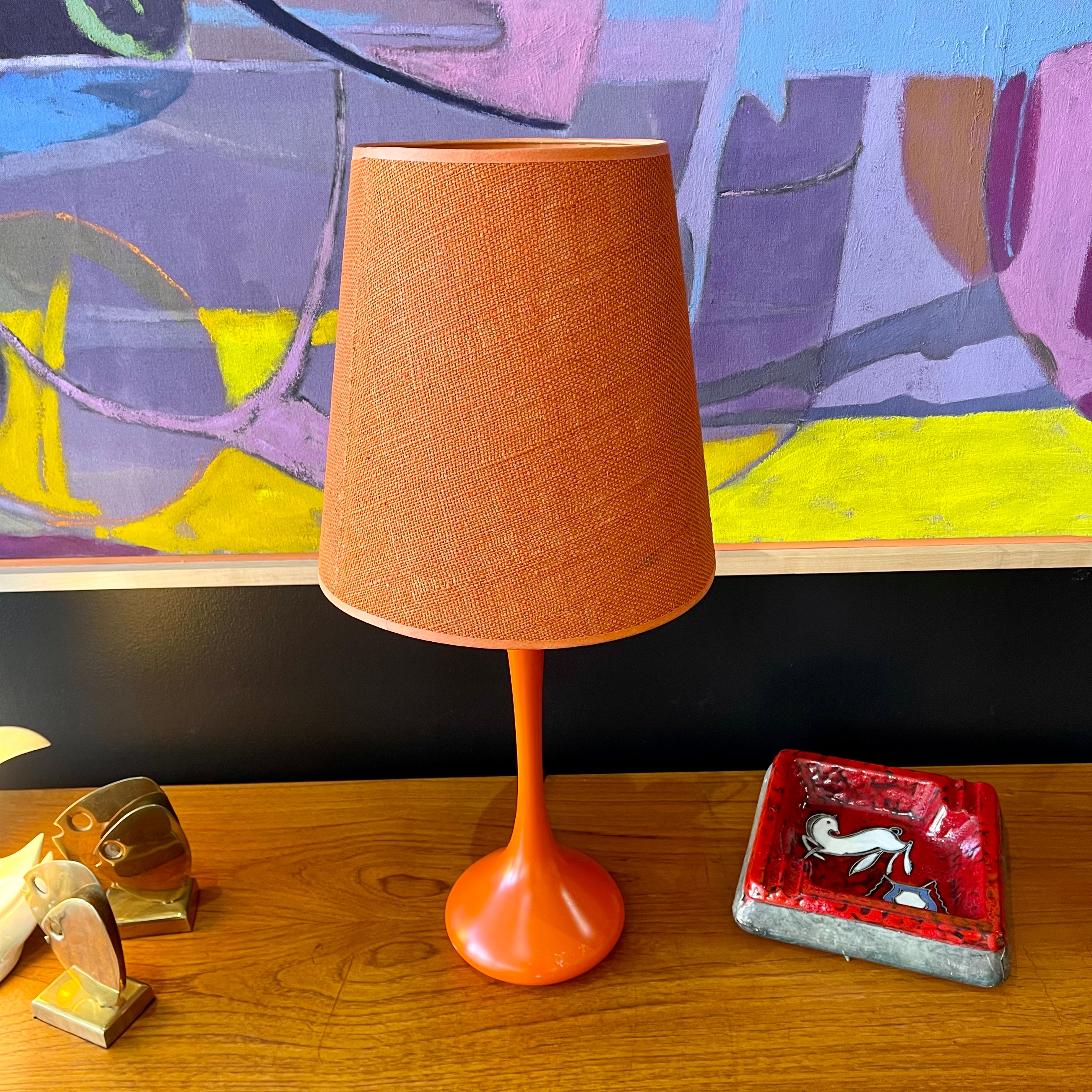 Orange Laurel Teardrop Table Lamp Model H-929 Mr. Mansfield Vintage