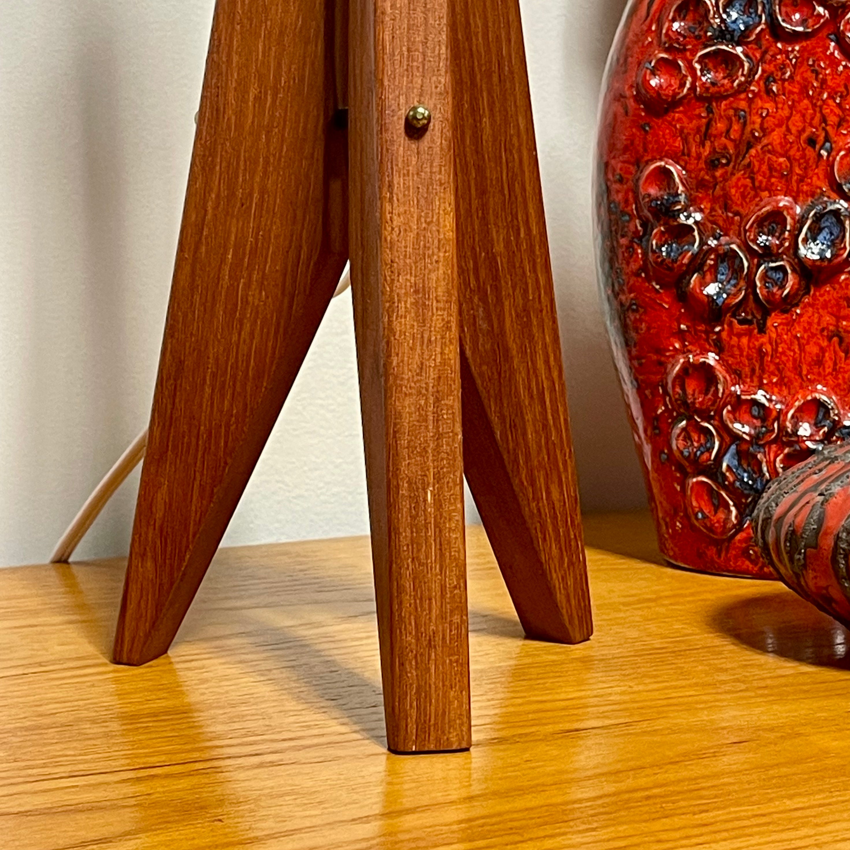 Midcentury Teak Tripod Rocket Table Lamp Mr. Mansfield Vintage