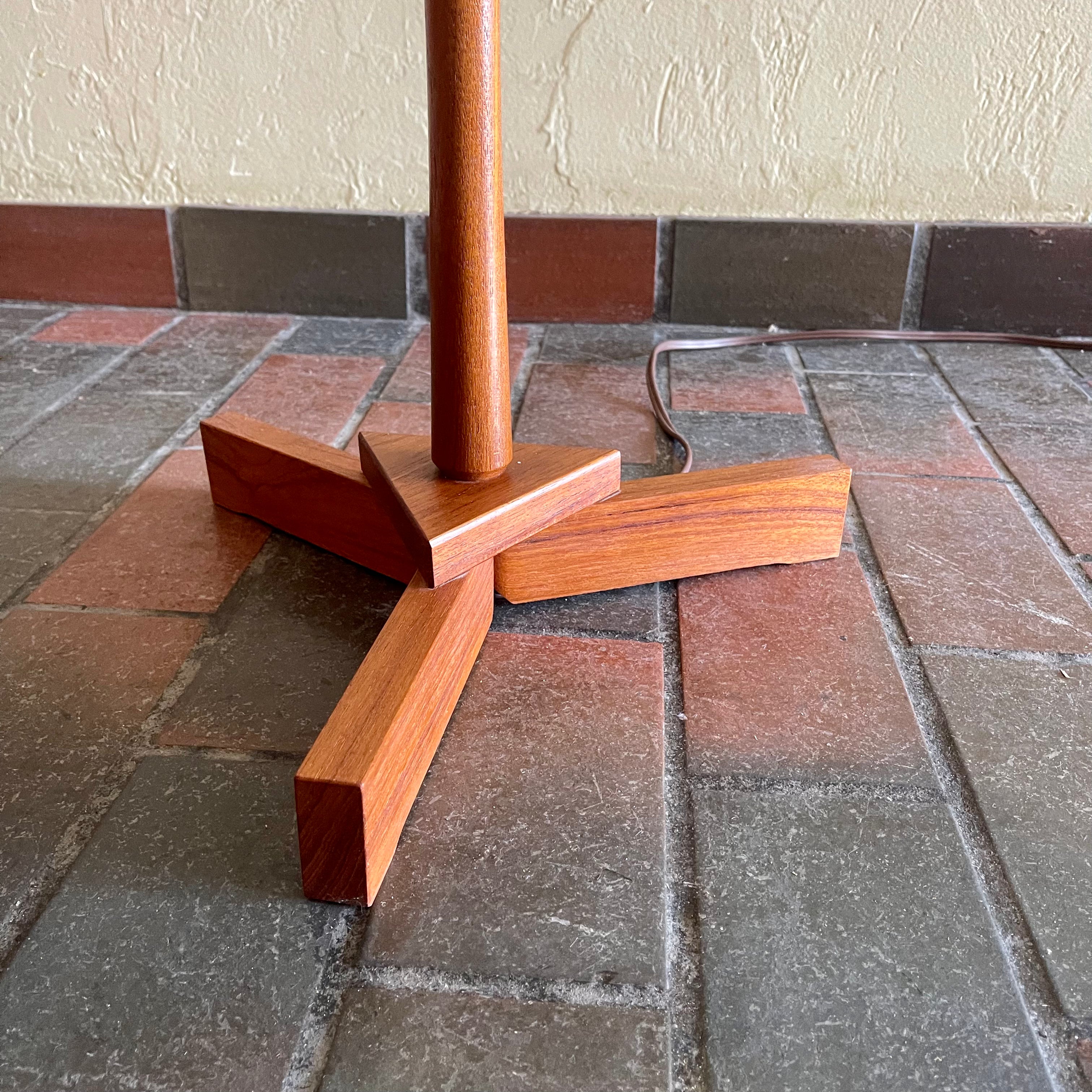 Solid Teak Floor Lamp Mr. Mansfield Vintage