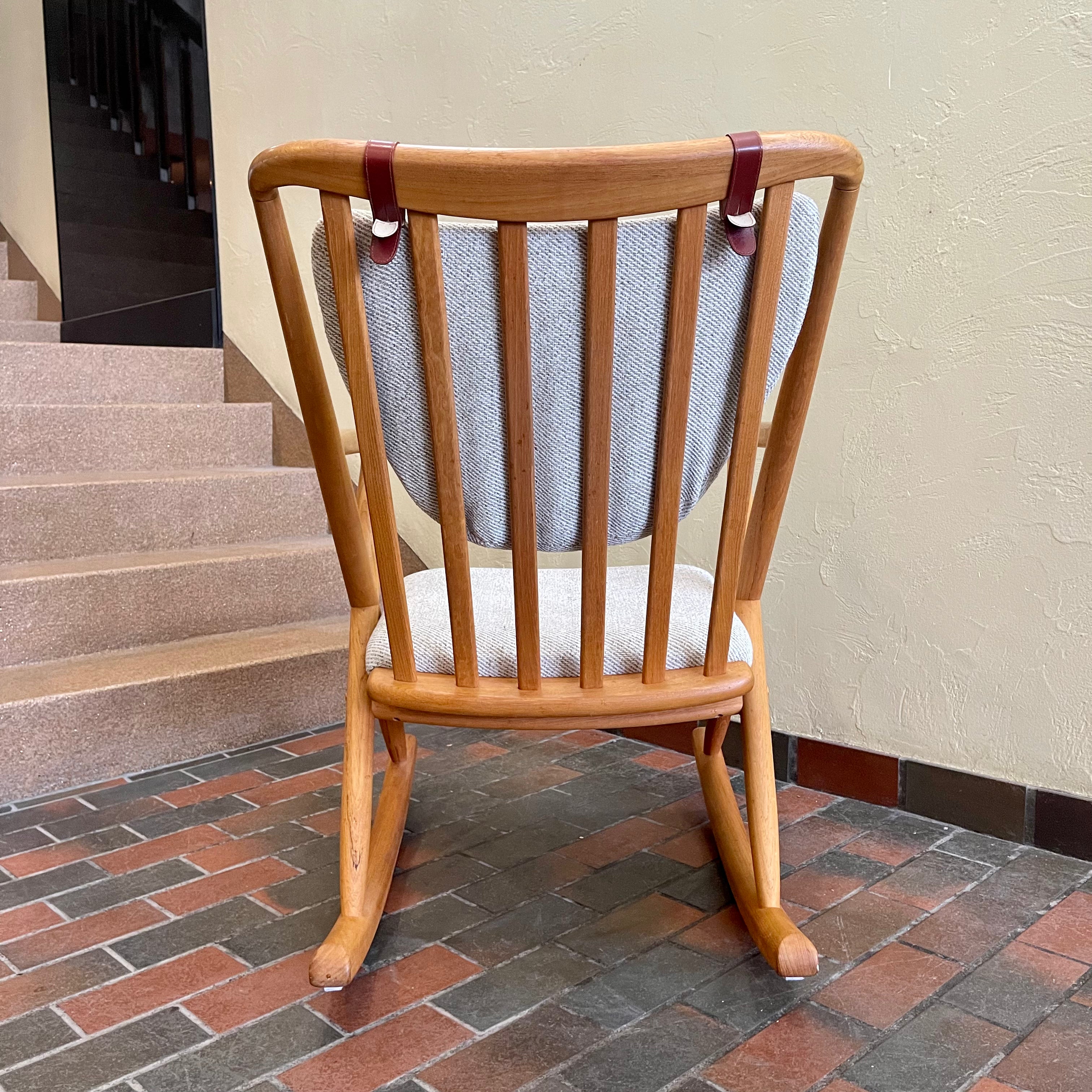 Benny Linden Solid Teak Rocking Chair Mansfield Vintage