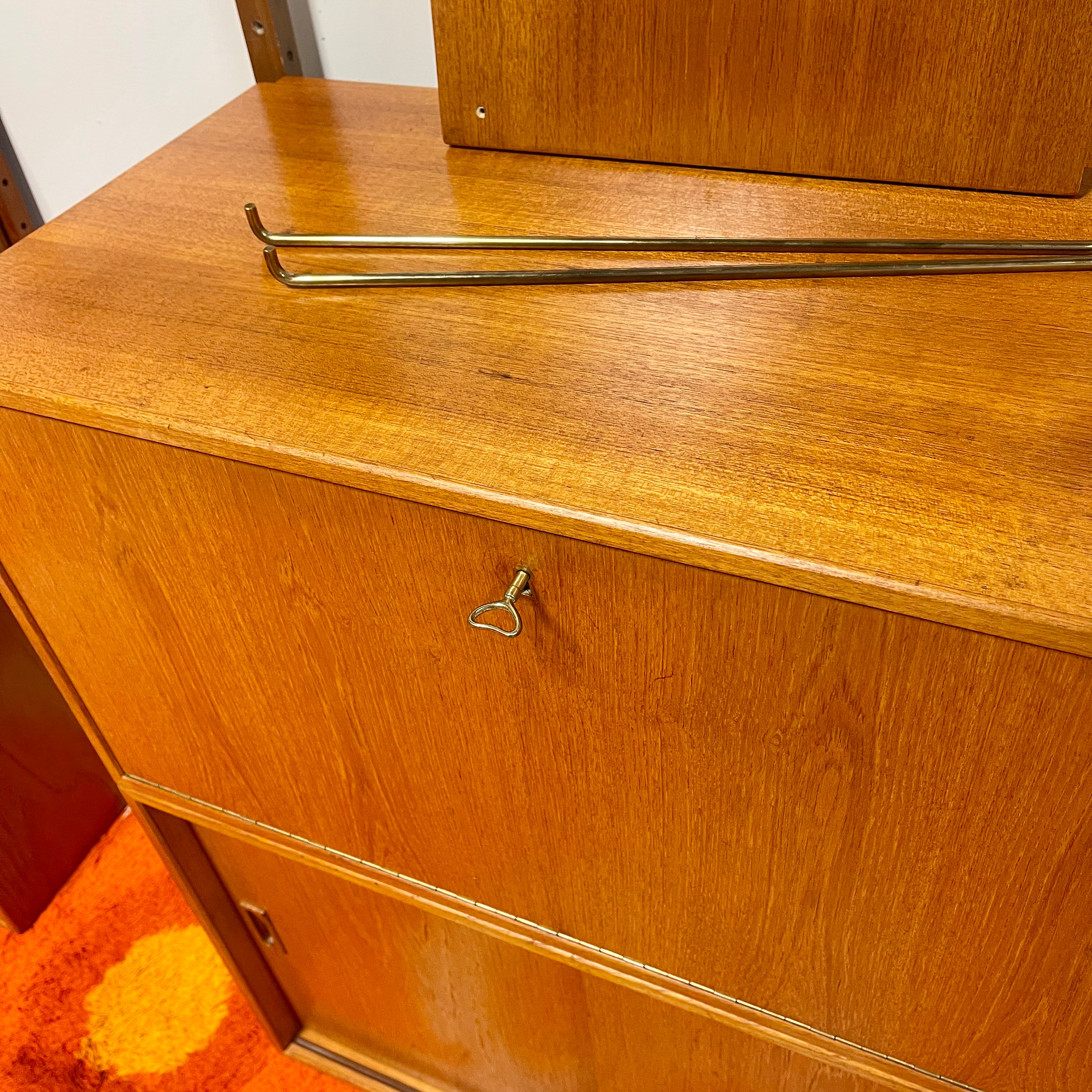 Mid-century Modern CADO Modular Wall Unit - Mr. Mansfield Vintage