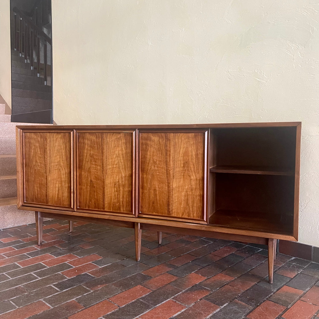 Walnut Credenza / Sudeboard