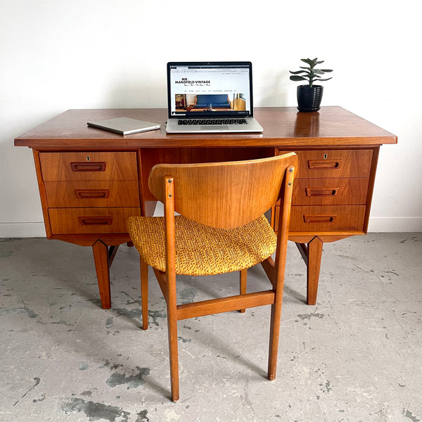 Vintage Teak Open-Back Desk Mr. Mansfield Vintage