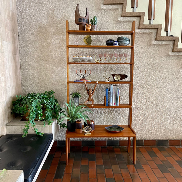 Unique Teak Book / Display Shelf Mr. Mansfield Vintage