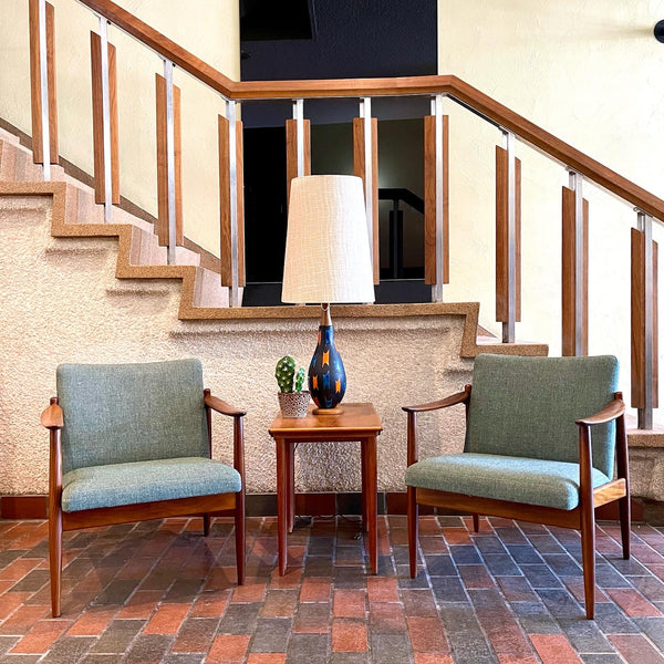 “MIO Duateak”, Sandbik Made in Norway Lounge Chairs. - Mr. Mansfield Vintage